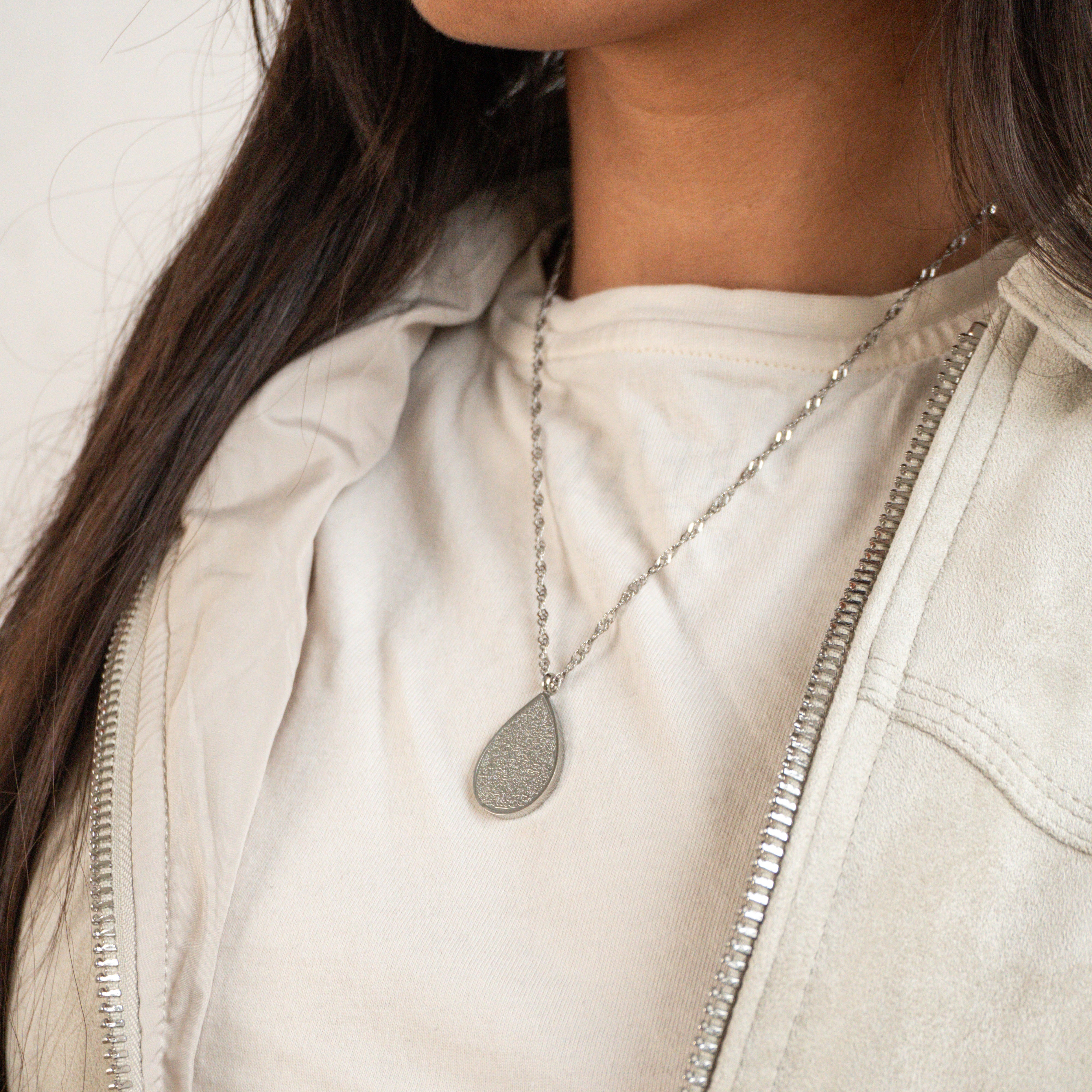 Ayatul Kursi Necklace (Raindrop)